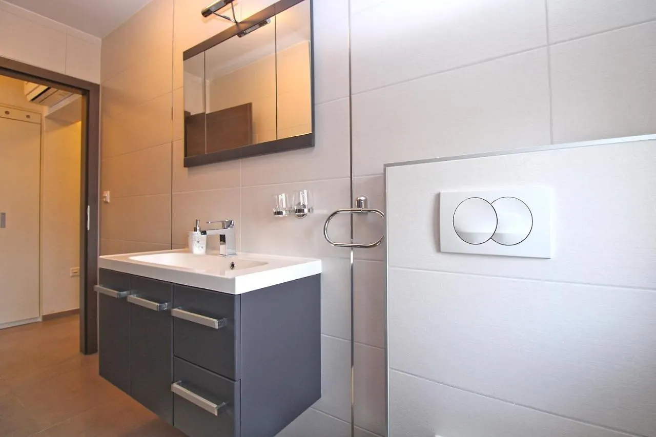 Apartment Oliva 2211 普拉