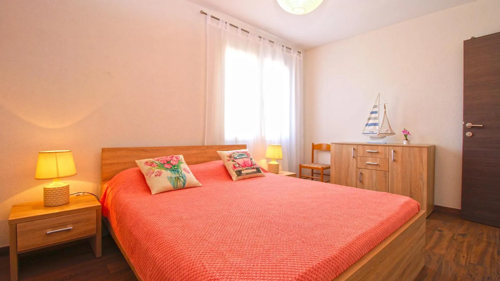 Apartment Oliva 2211 普拉